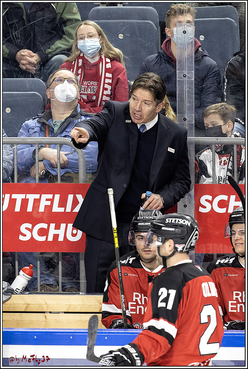 PENNY DEL;  Koelner Haie - Straubing Tigers; Koeln, 11.03.2022